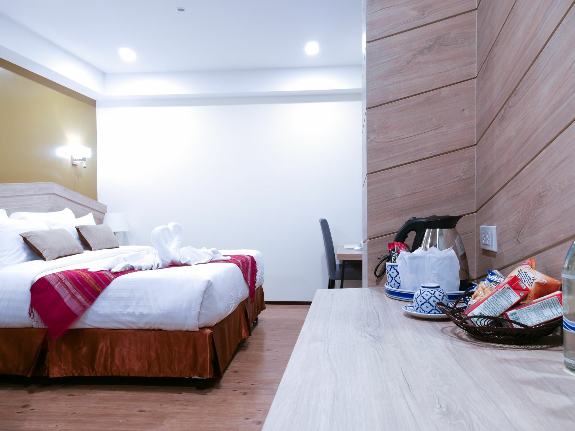 Porpiang Hotel - โรงแรมพอเพียง Nakhon Phanom Esterno foto